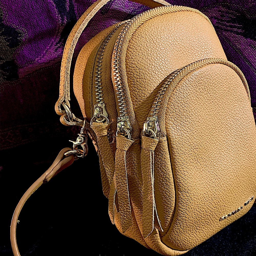 NWOT Montana West Mini Crossbody Triple Pocket Purse - Picture 7 of 8